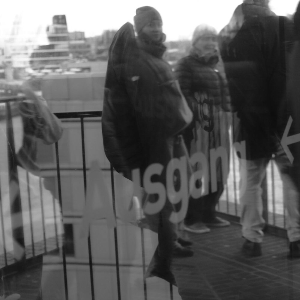 photodyssey_gallery_hamburg_elbphi_plaza_oktober_2025