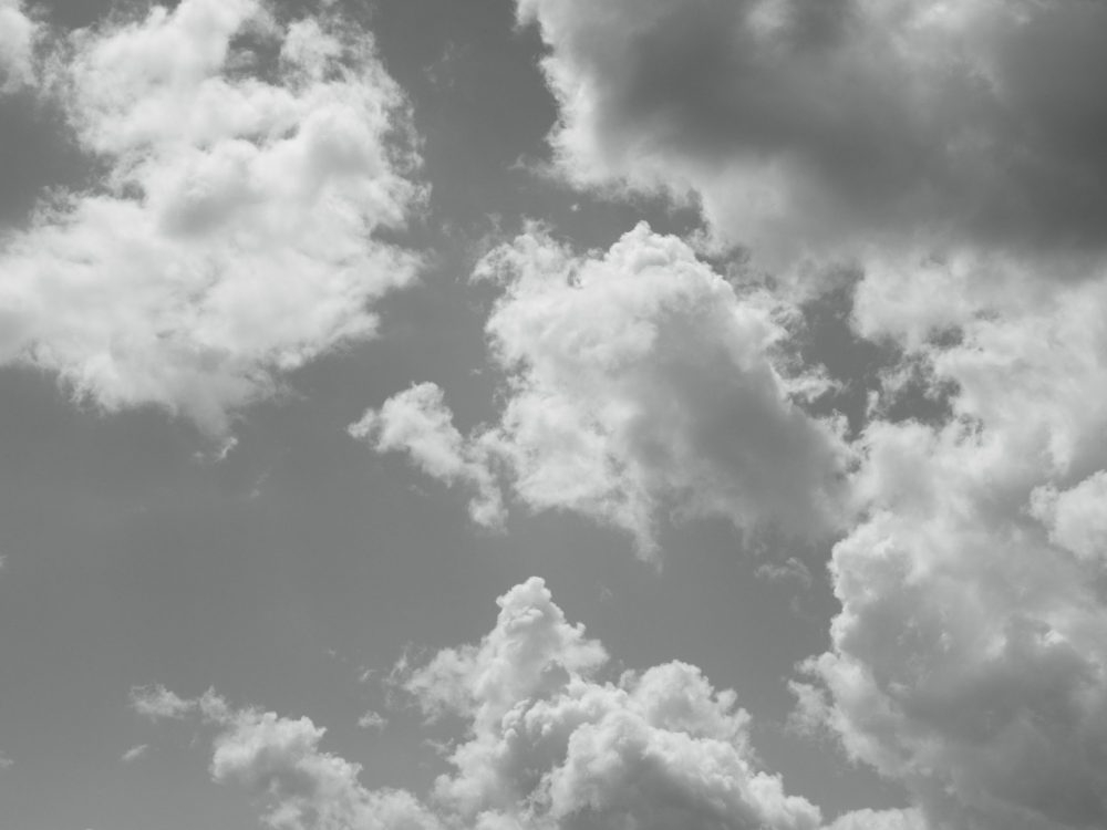 photodyssey_gallery_hamburg_norderelbe_wolken_juli_2024